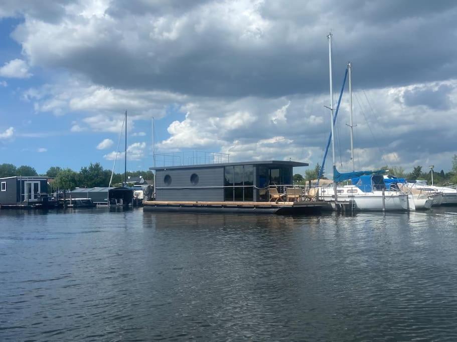 La Mare Houseboat Hotell Nederhorst den Berg Eksteriør bilde