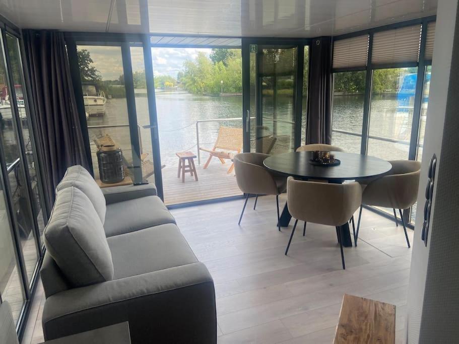 La Mare Houseboat Hotell Nederhorst den Berg Eksteriør bilde