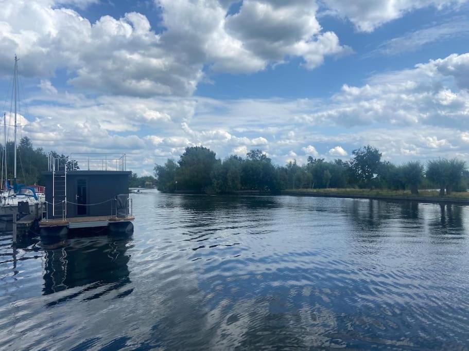 La Mare Houseboat Hotell Nederhorst den Berg Eksteriør bilde